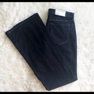 Banana Republic Mid Rise, Flared Leg Jeans